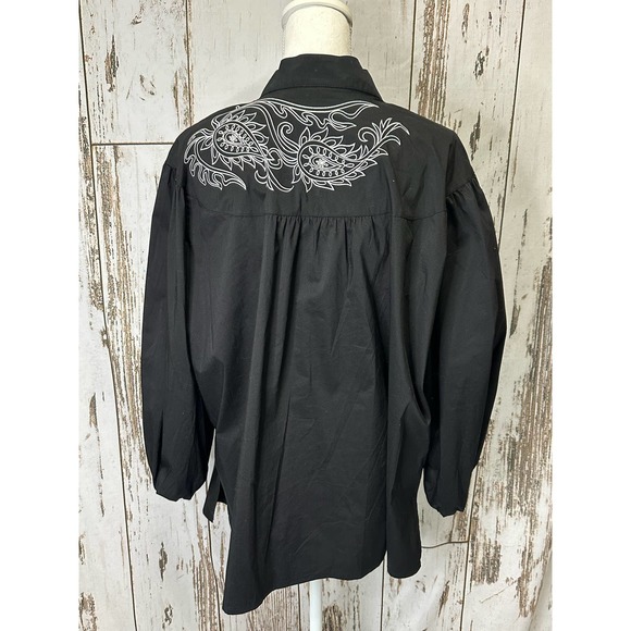Bob Mackie Black and White Embroidered Puffed Sleeve Blouse - Picture 2 of 6
